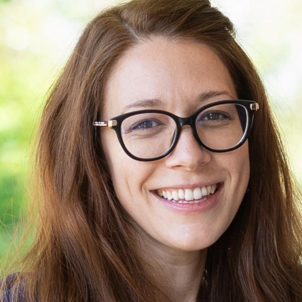 Sarah Parker headshot